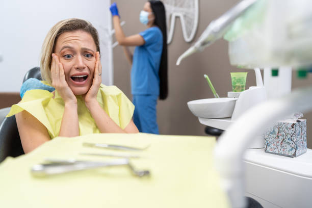 Best Weekend Emergency Dentist in Peach Lake, NY